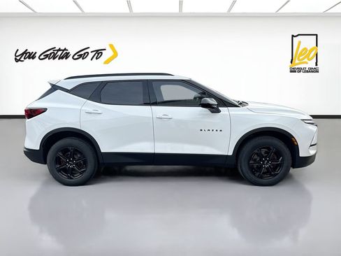 Used 2023 Chevrolet Blazer LT w/ Driver Confidence Package image 4