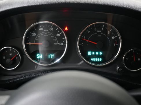 Used 2012 Jeep Wrangler Sahara image 16