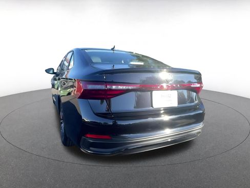 Used 2025 Volkswagen Jetta SE image 10