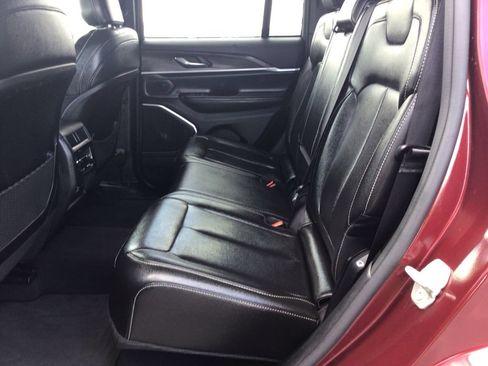 Used 2024 Jeep Grand Cherokee Limited 4xe AWD/4WD image 10