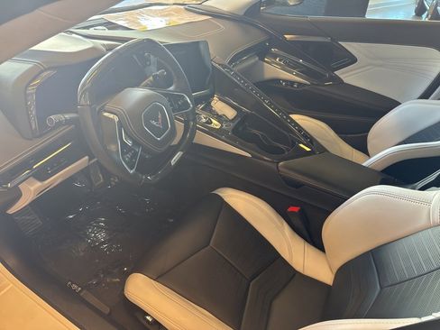 Used 2023 Chevrolet Corvette Z06 w/ Engine Appearance Package image 8