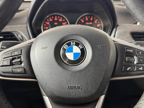 Used 2017 BMW X1 xDrive28i AWD/4WD image 15
