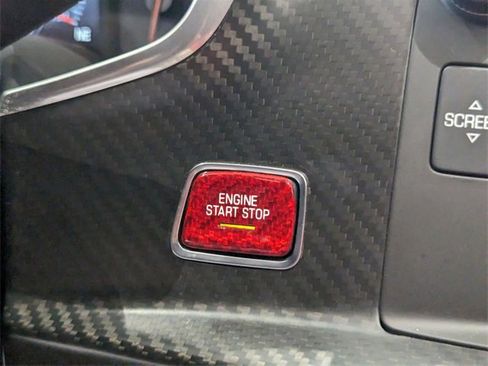 Used 2015 Chevrolet Corvette Z06 w/ 3LZ Preferred Equipment Group image 20