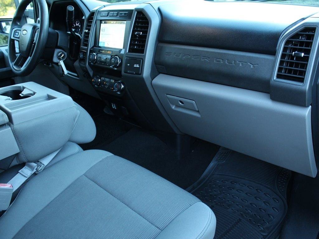 Used 2019 Ford F250 XL w/ STX Appearance Package AWD/4WD image 13