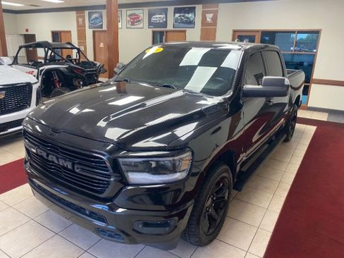 Used 2019 RAM 1500 Big Horn AWD/4WD image 1