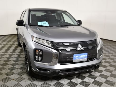 Used 2024 Mitsubishi Outlander Sport LE image 3
