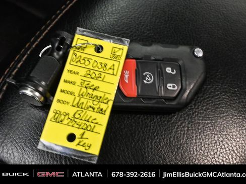 Used 2021 Jeep Wrangler Unlimited Rubicon w/ Dual Top Group image 37