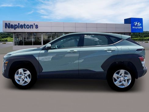 New 2026 Hyundai Kona SE image 3