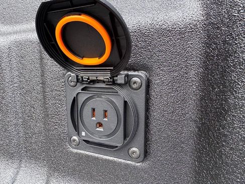 New 2026 Chevrolet Colorado LT w/ LT Convenience Package image 8