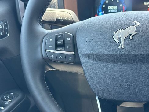 Used 2025 Ford Bronco Sport Outer Banks AWD/4WD image 17