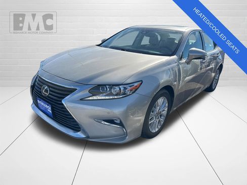 Used 2018 Lexus ES 350 w/ Navigation System Package image 1