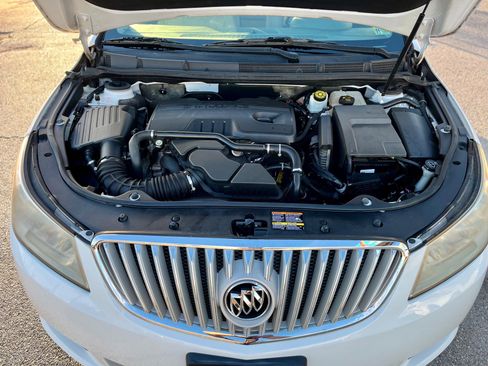 Used 2011 Buick LaCrosse CX FWD image 6