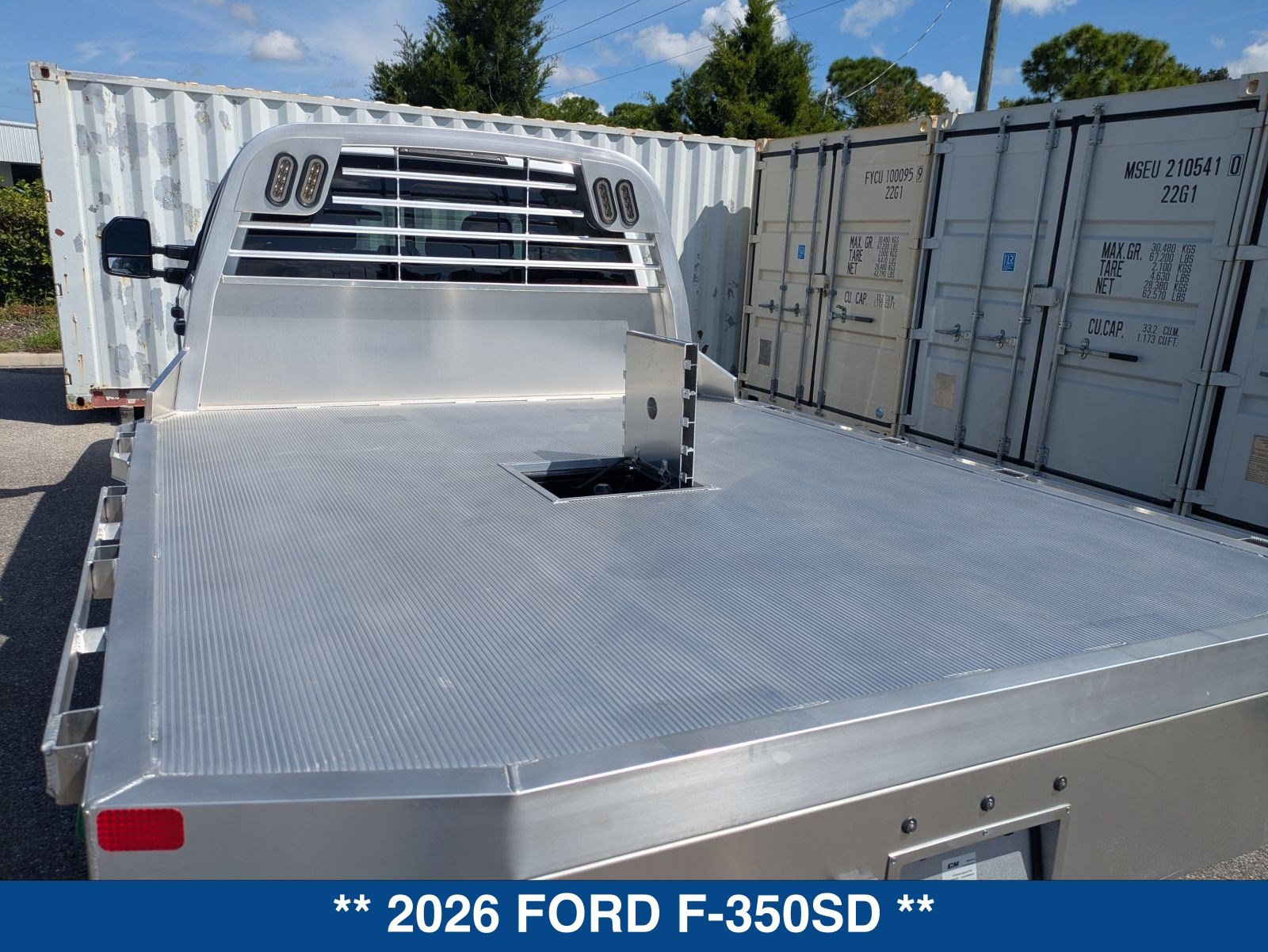 New 2026 Ford F350 XL w/ XL Chrome Package AWD/4WD image 15