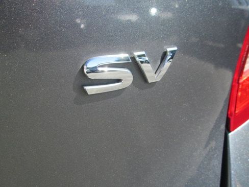 Used 2017 Nissan Versa Note SV FWD image 7