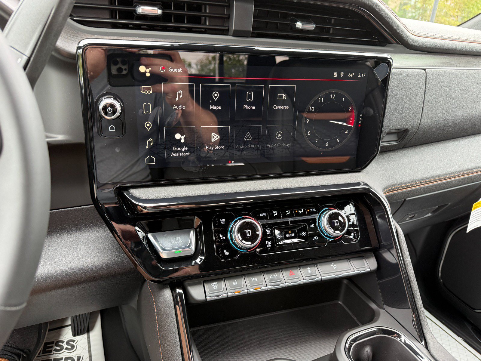 New 2026 GMC Sierra 3500 AT4 AWD/4WD image 32