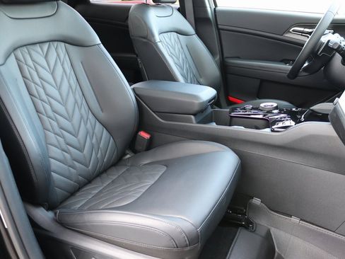 Used 2025 Kia Sportage X-Line Prestige image 26