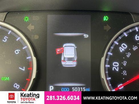 Used 2022 Toyota RAV4 XLE Premium FWD image 25