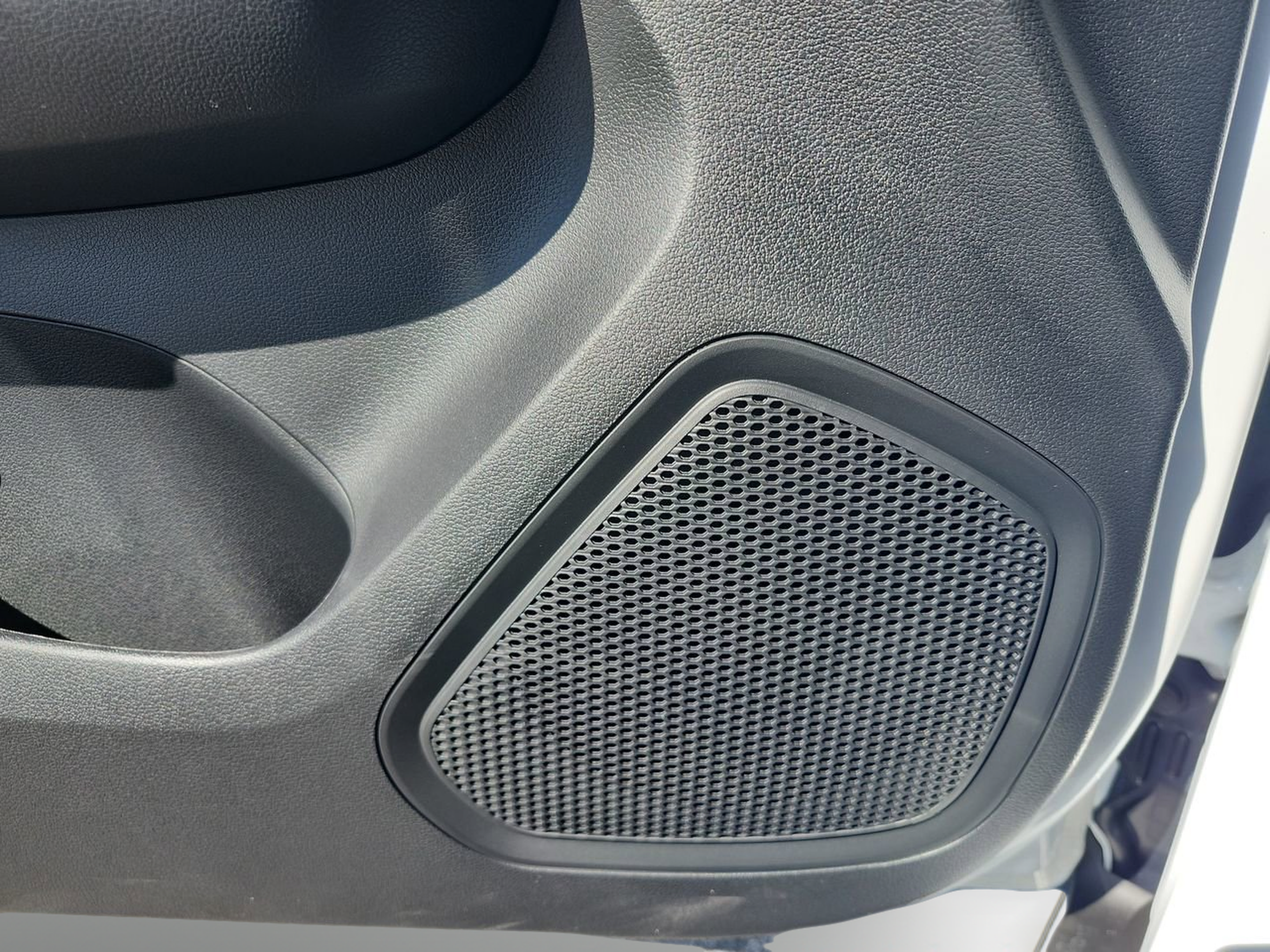 Certified 2026 Hyundai Venue SEL FWD image 27