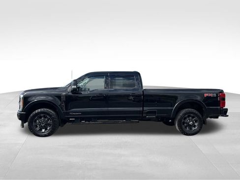 Used 2023 Ford F250 Lariat w/ Lariat Ultimate Package AWD/4WD image 13