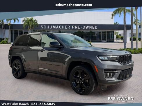 Used 2024 Jeep Grand Cherokee Altitude AWD/4WD image 1