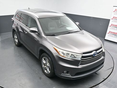 Used 2015 Toyota Highlander Limited image 10