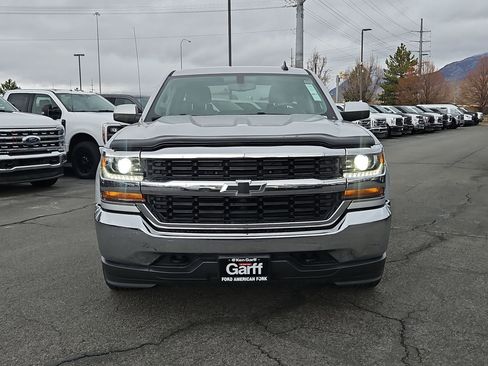 Used 2018 Chevrolet Silverado 1500 LT image 11
