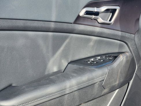 New 2026 Kia Sportage EX image 6