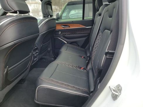 Used 2022 Jeep Grand Cherokee Summit image 6