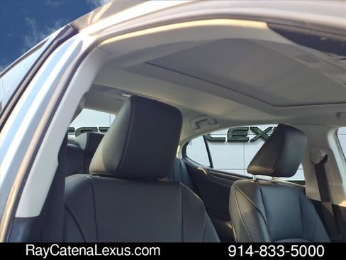 Certified 2023 Lexus ES 350 w/ Premium Package image 21