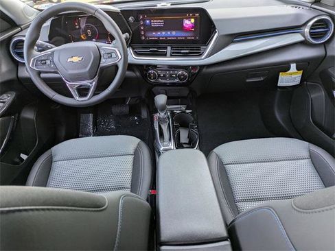 New 2026 Chevrolet Trax LT w/ Driver Confidence Package image 21