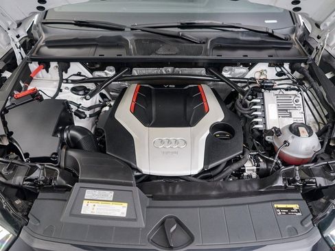 Used 2020 Audi SQ5 Premium Plus w/ Premium Plus Package image 33