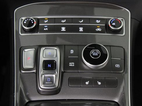 Certified 2022 Hyundai Santa Fe SEL image 21