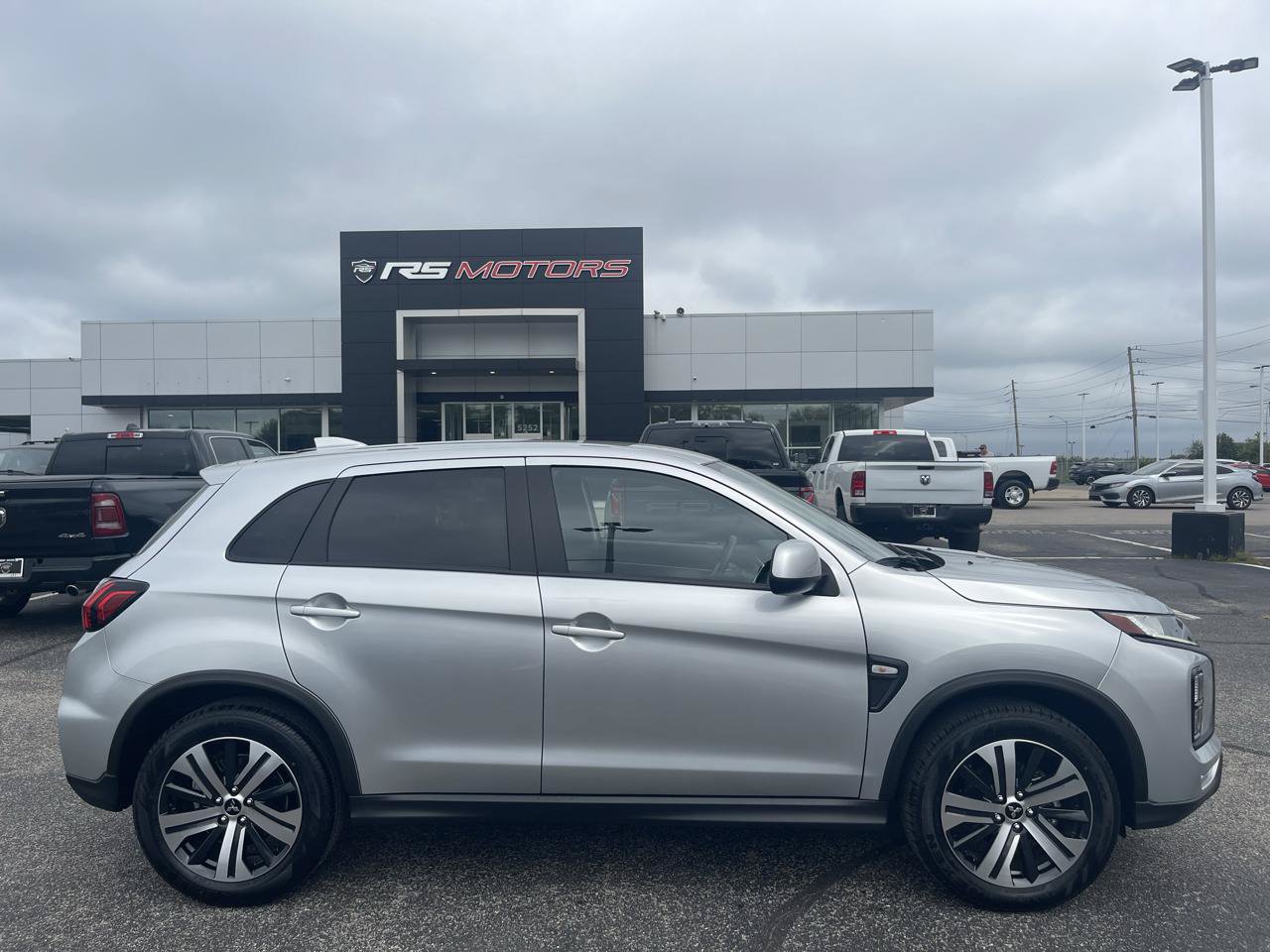 Used 2026 Mitsubishi Outlander Sport AWD image 15