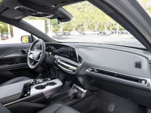 Used 2024 Cadillac Lyriq Tech RWD image 26