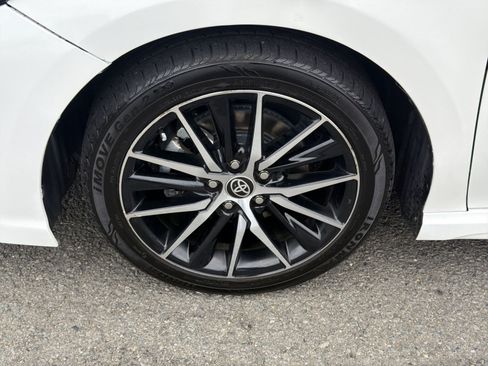 Used 2023 Toyota Camry SE FWD image 10