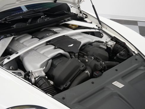 Used 2008 Aston Martin DB9 Volante RWD image 44