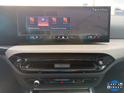 Used 2025 BMW 330i Sedan image 25