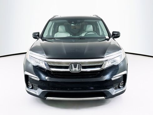 Used 2019 Honda Pilot Touring image 2