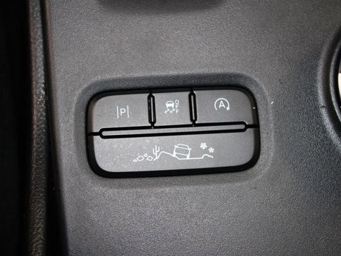 Used 2024 Ford Ranger Lariat w/ FX4 Off-Road Package image 45