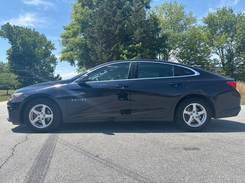 Used 2016 Chevrolet Malibu LS FWD image 2