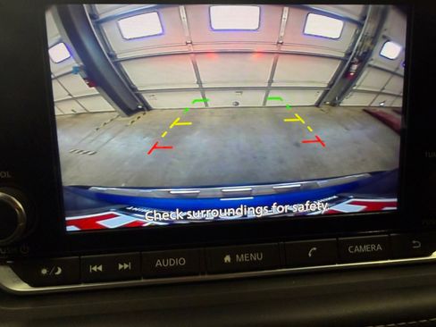 Used 2022 Nissan Rogue SV w/ SV Premium Package FWD image 16