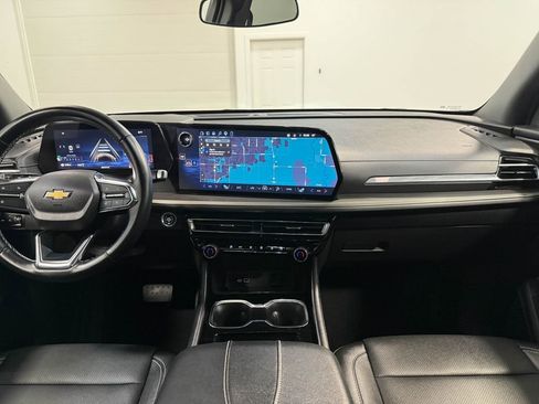 Used 2026 Chevrolet Traverse LT AWD/4WD image 18