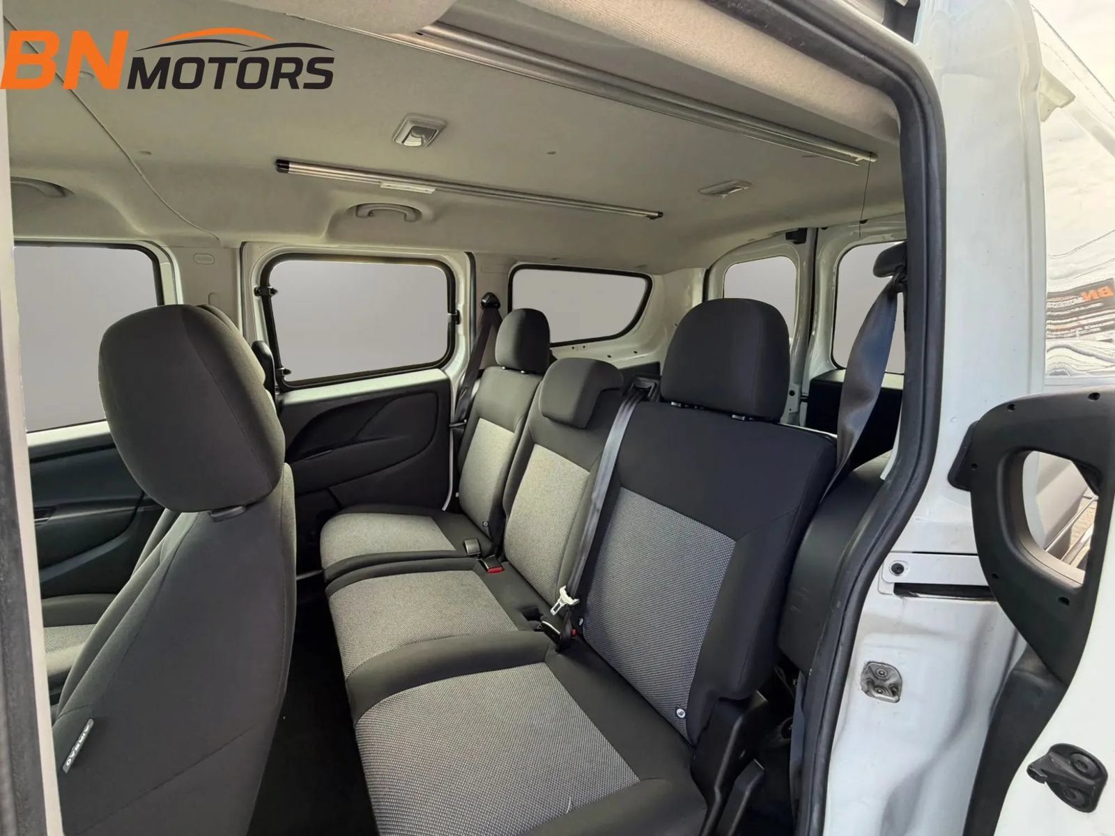 Used 2021 RAM ProMaster City Wagon FWD image 14