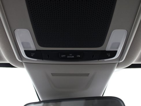 Used 2024 Honda CR-V LX image 18