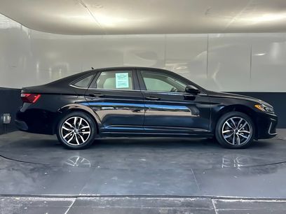 Used 2025 Volkswagen Jetta SE