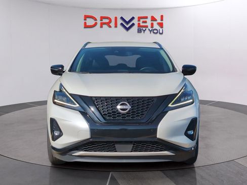 Used 2023 Nissan Murano SV w/ SV Midnight Edition Package FWD image 8