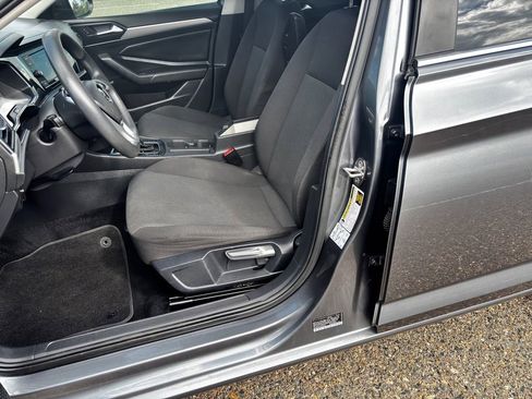 Used 2019 Volkswagen Jetta S FWD image 25
