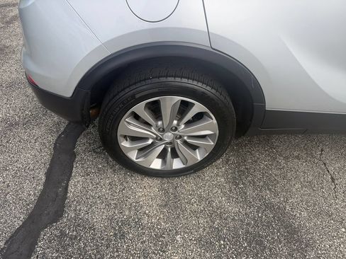 Used 2019 Buick Encore Preferred FWD image 29