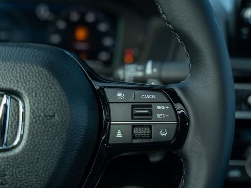 Used 2025 Honda Civic Sport Touring image 24