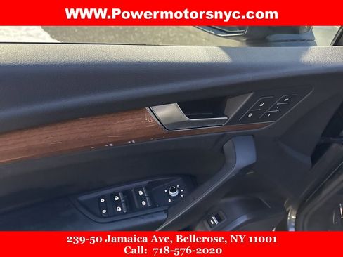 Used 2022 Audi Q5 2.0T Premium AWD/4WD image 29